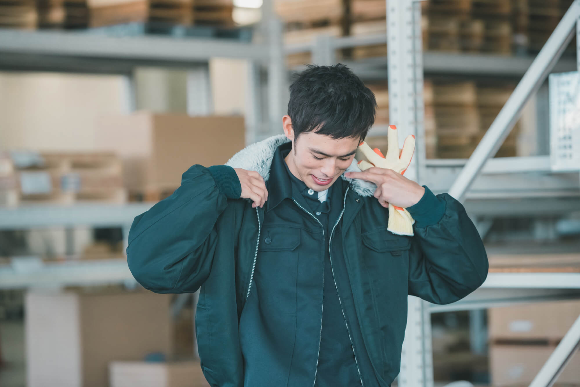 冬に着る作業着の下のインナー