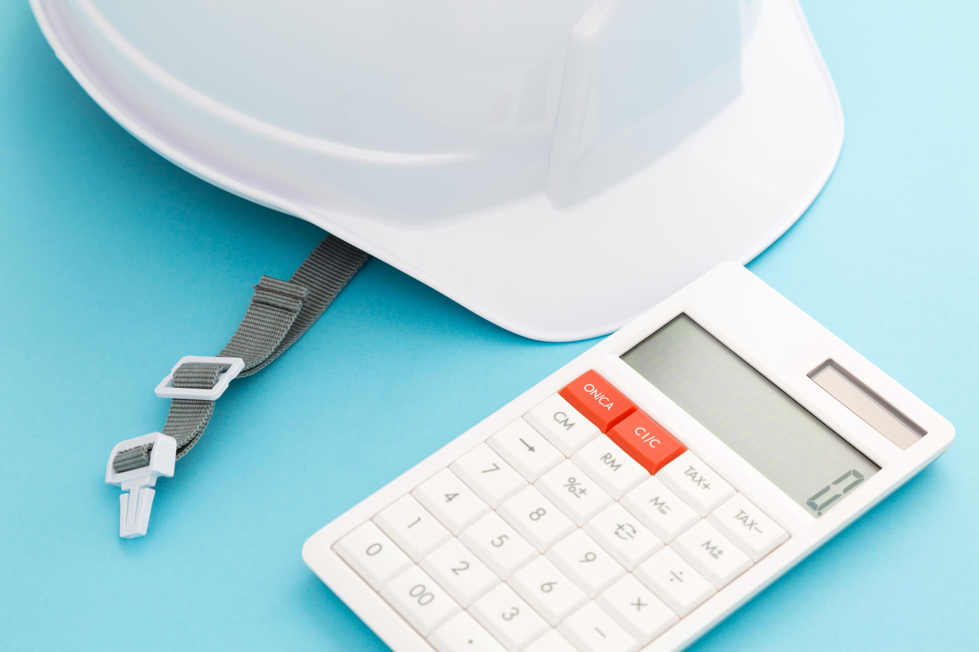 カスタムヘルメットの料金体系と費用の目安